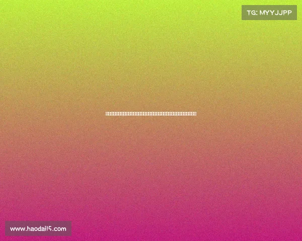 在无数体育巅峰对决中冠军奖杯闪耀胜利之光荣耀象征梦想结晶激励英雄永攀高峰